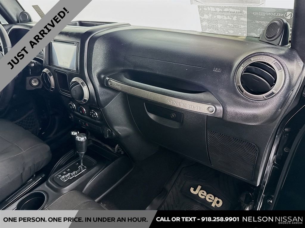 Used 2012 Jeep Wrangler Sport w/ Connectivity Group image 27