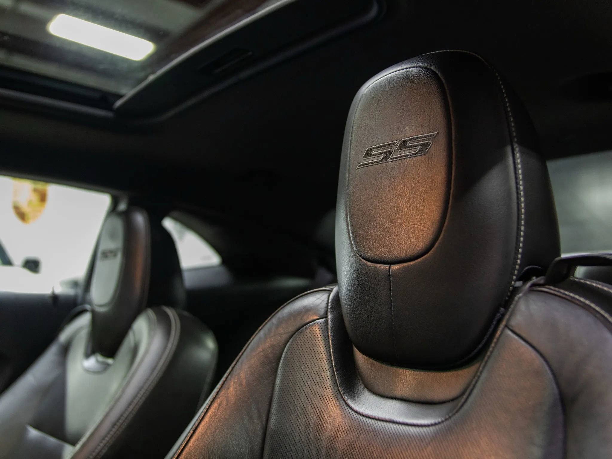 Used 2010 Chevrolet Camaro SS w/ LPO, Ground Effects Package image 34