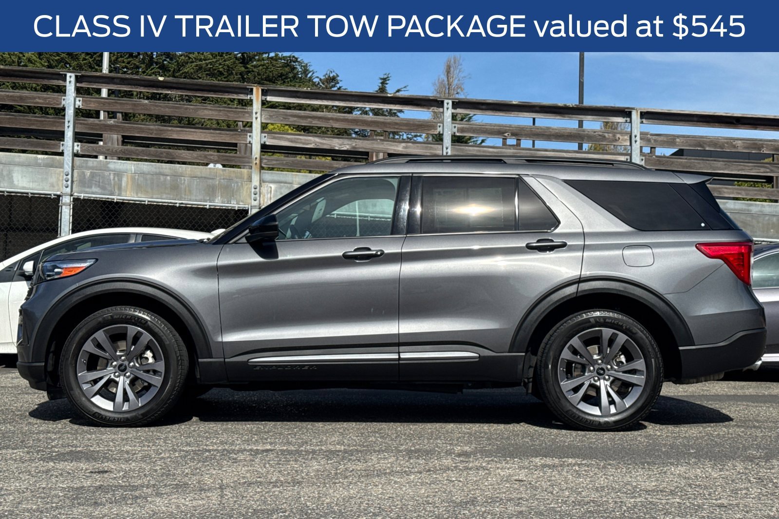 Certified 2023 Ford Explorer XLT w/ Equipment Group 202A AWD/4WD image 10