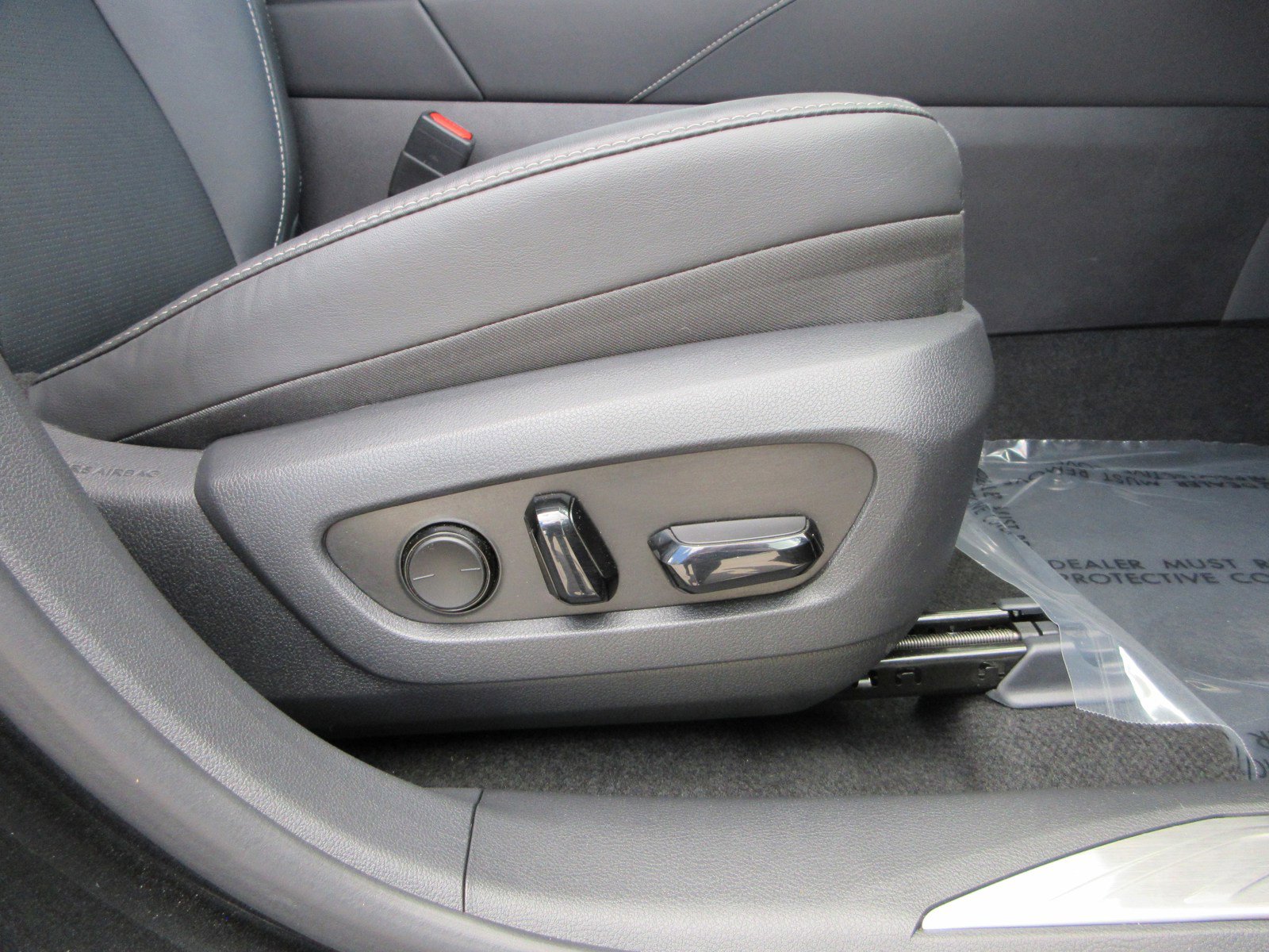 Used 2025 Lexus RX 350 w/ Convenience Package AWD/4WD image 25