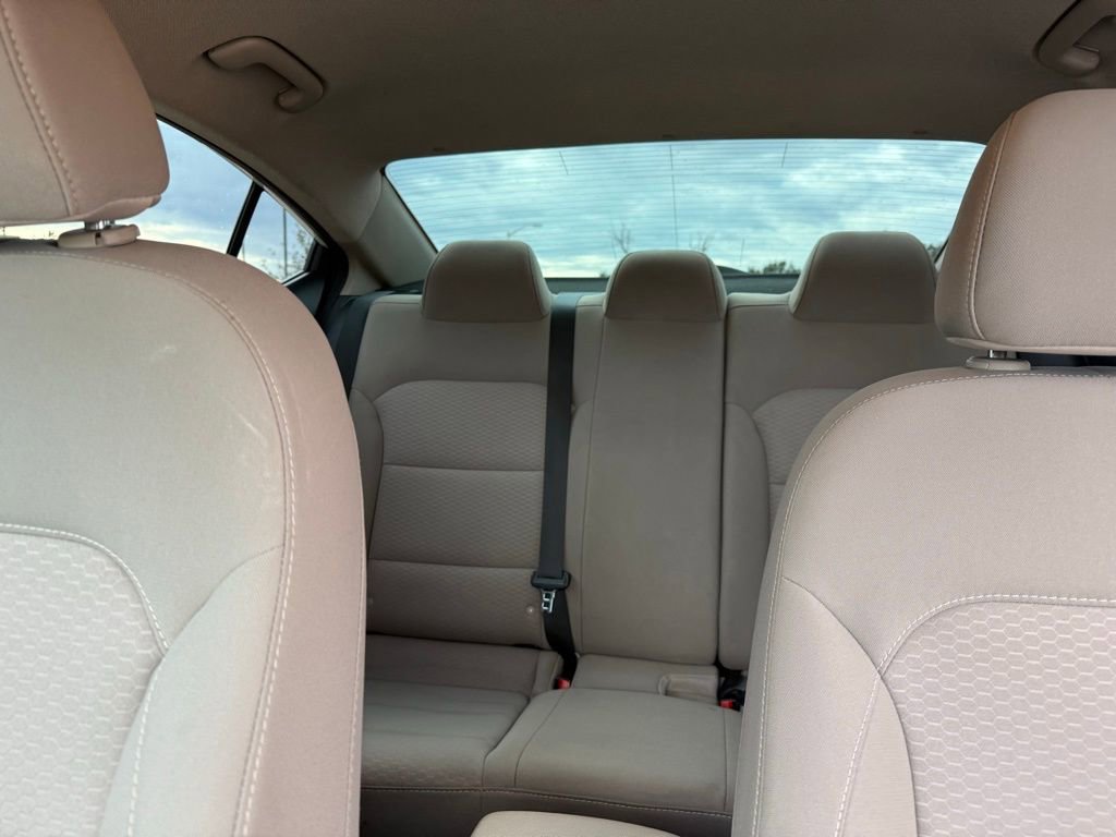 Used 2019 Hyundai Elantra SEL image 20