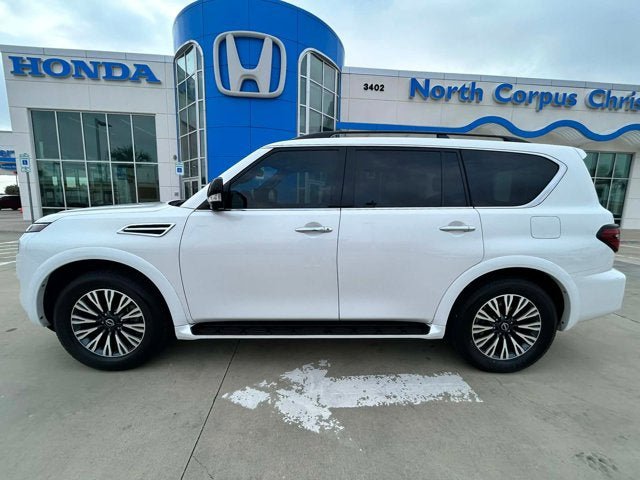 Used 2023 Nissan Armada SL RWD image 2