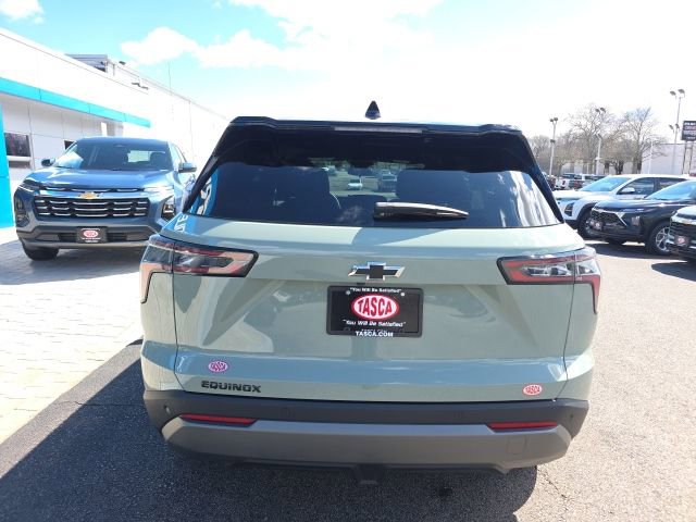 New 2026 Chevrolet Equinox LT w/ Convenience Package II image 3