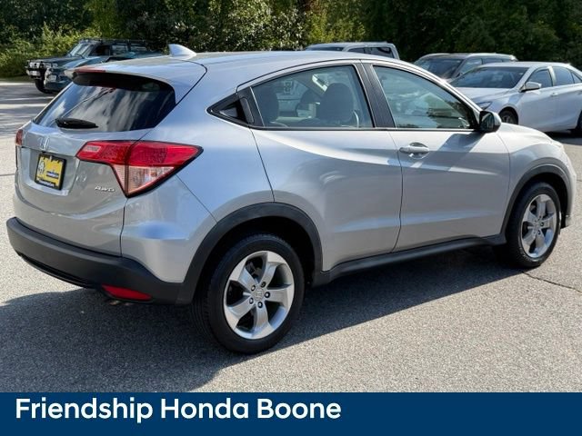 Used 2017 Honda HR-V LX image 5