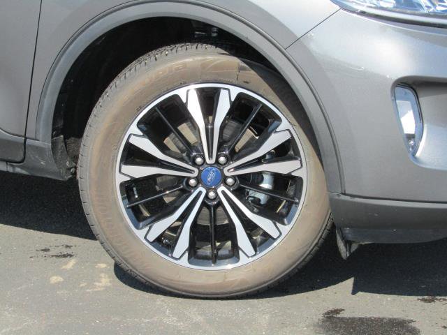 Used 2022 Ford Escape SEL w/ SEL Stealth AWD Package image 7