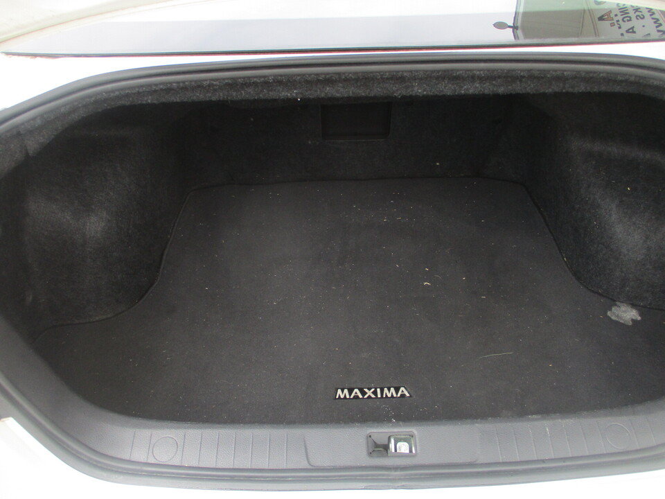 Used 2014 Nissan Maxima 3.5 SV w/ Sport Package FWD image 6