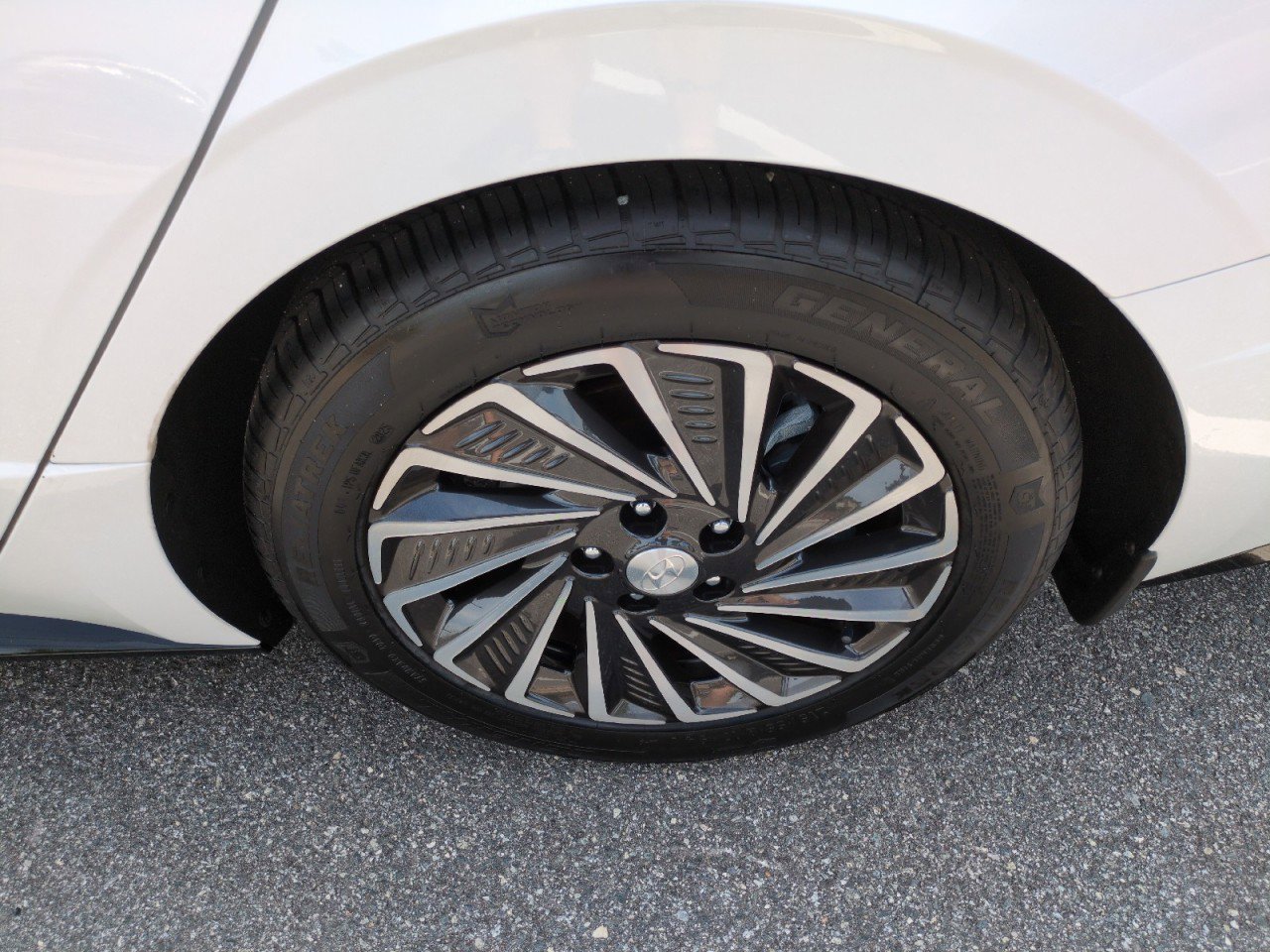 Used 2022 Hyundai Sonata SEL FWD image 11