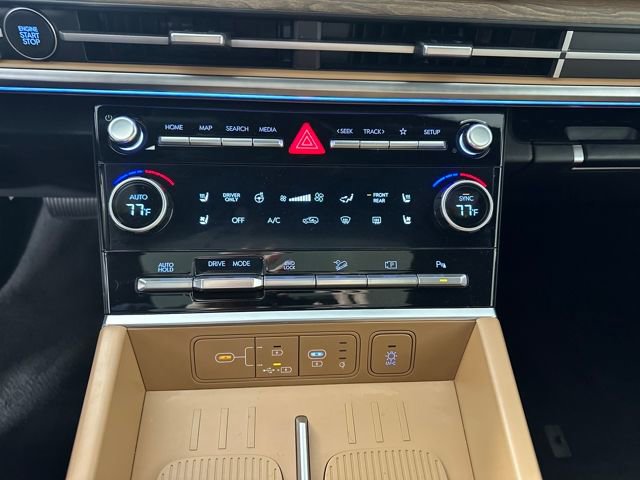 Used 2025 Hyundai Santa Fe Limited image 52