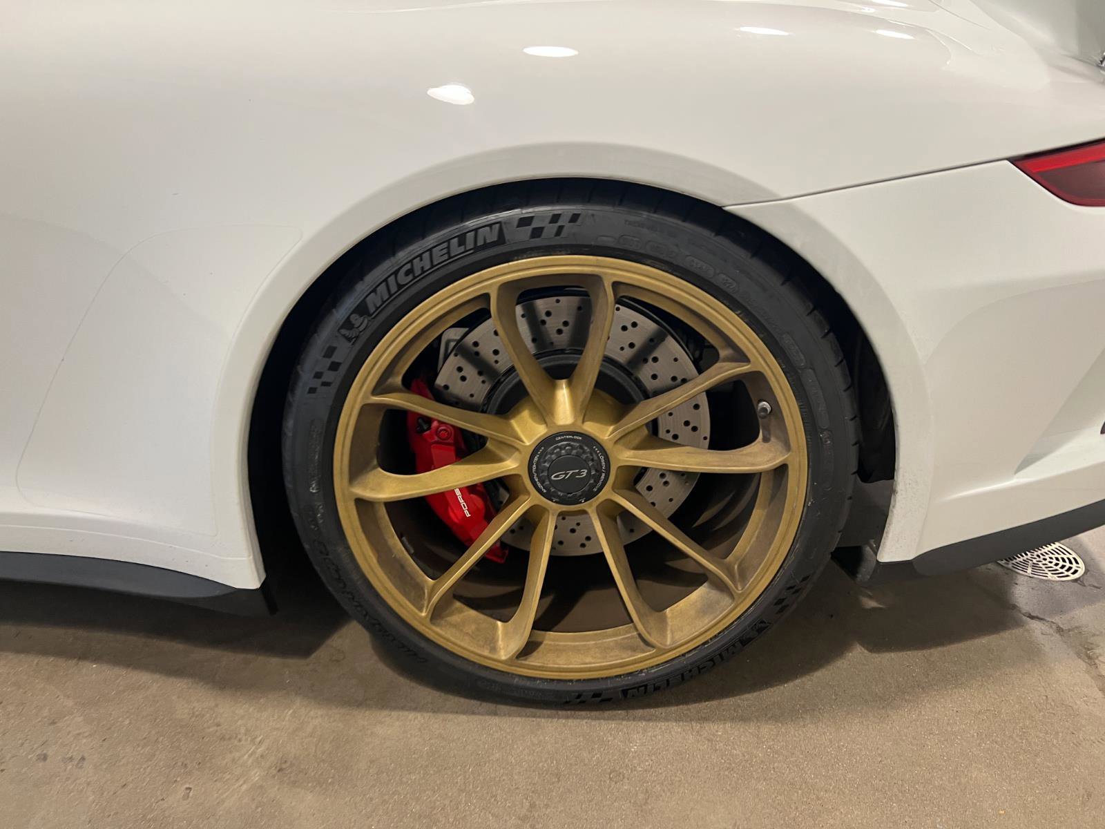 Used 2018 Porsche 911 GT3 image 36