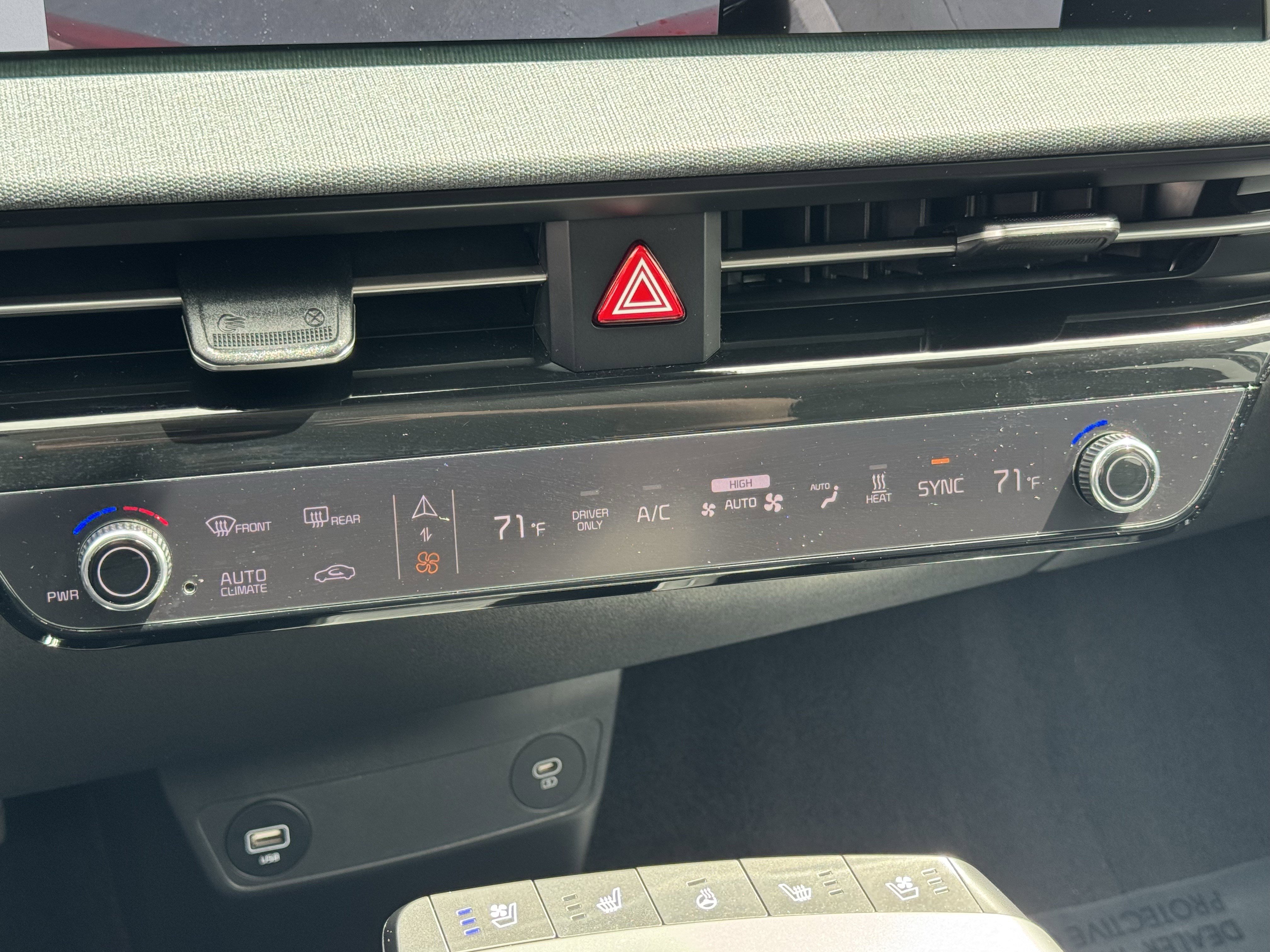 Used 2024 Kia EV6 Wind w/ Wind Technology Package image 29