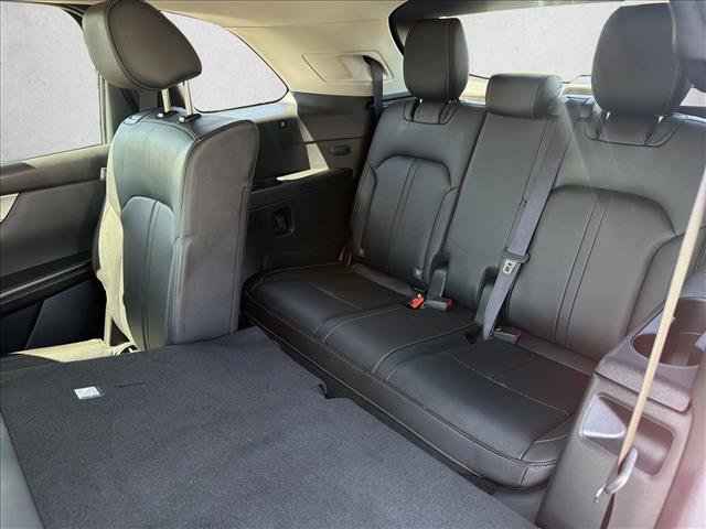 Used 2024 MAZDA CX-90 Plug-In Hybrid w/ Preferred AWD/4WD image 18