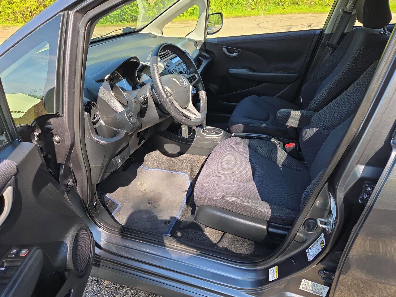 Used 2013 Honda Fit Sport image 13
