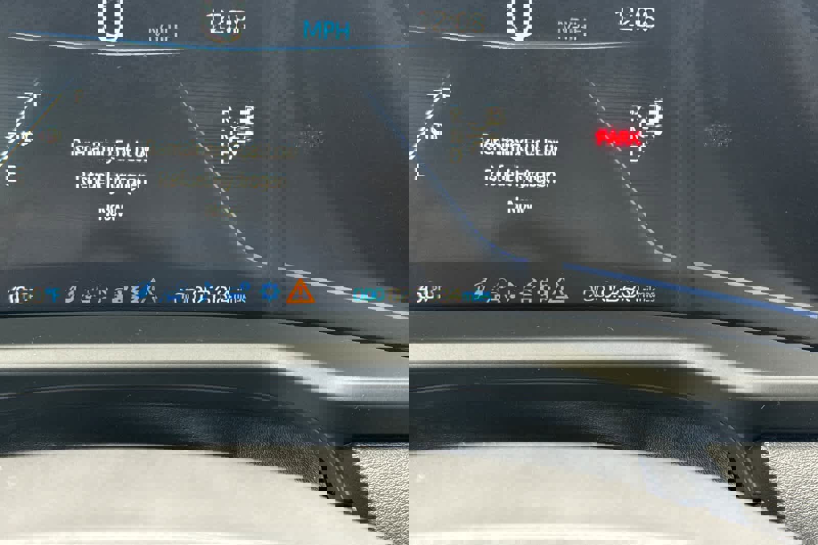 Used 2022 Toyota Mirai XLE image 29