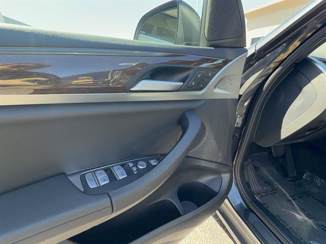 Used 2023 BMW X3 xDrive30i w/ Premium Package image 9