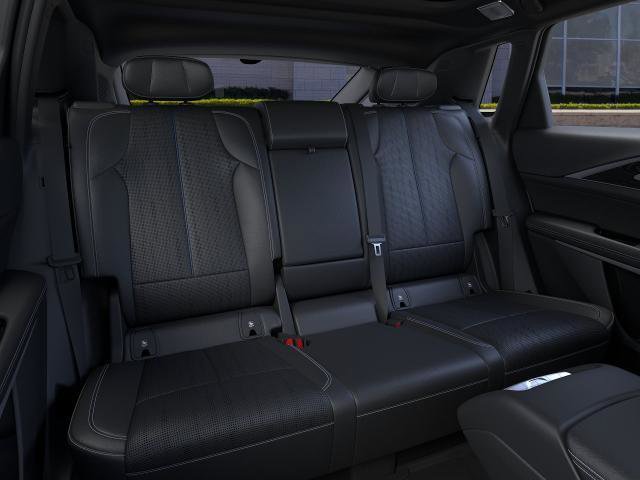 New 2026 Cadillac Lyriq V w/ LPO, Floor Liner Package AWD/4WD image 17