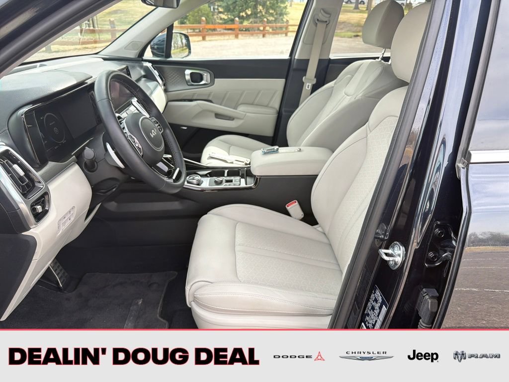 Used 2023 Kia Sorento SX Prestige AWD/4WD image 10