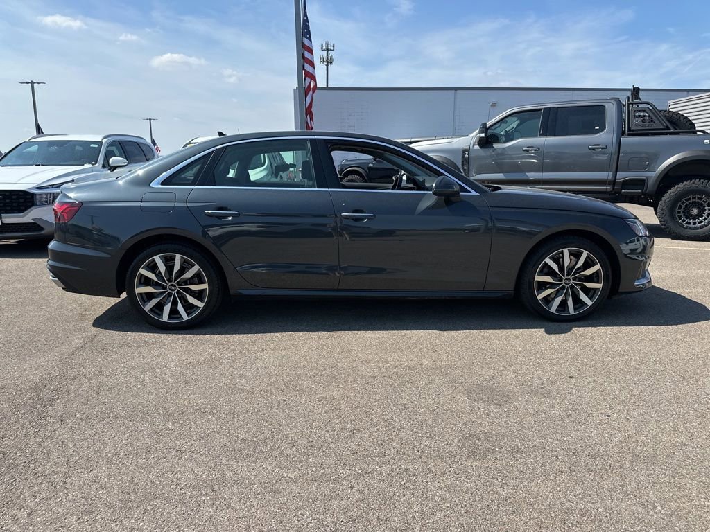 Used 2022 Audi A4 2.0T Premium image 4