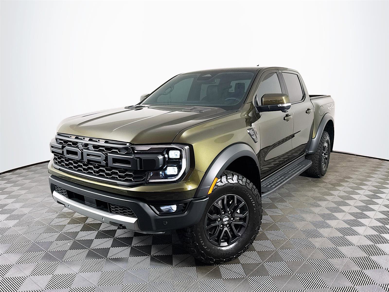 Used 2025 Ford Ranger Raptor image 1