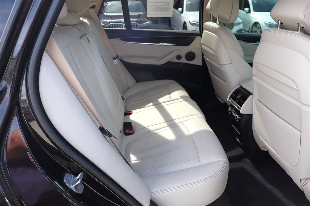 Used 2015 BMW X5 xDrive35d AWD/4WD image 23