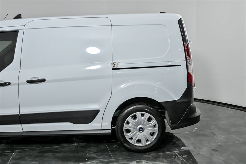 Used 2022 Ford Transit Connect XL FWD image 7