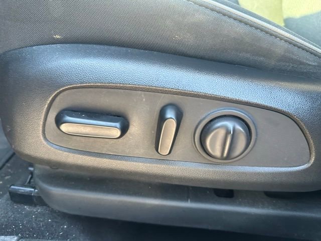 Used 2022 Chevrolet TrailBlazer LT w/ Convenience Package FWD image 8