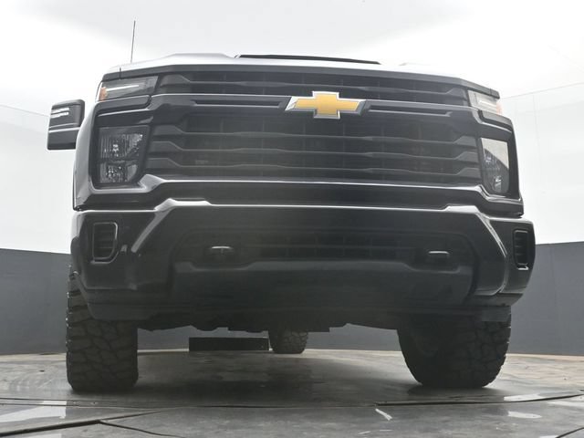 Used 2024 Chevrolet Silverado 2500 Custom w/ Custom Value Package AWD/4WD image 38
