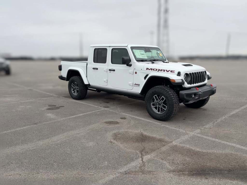 New 2026 Jeep Gladiator Mojave image 16
