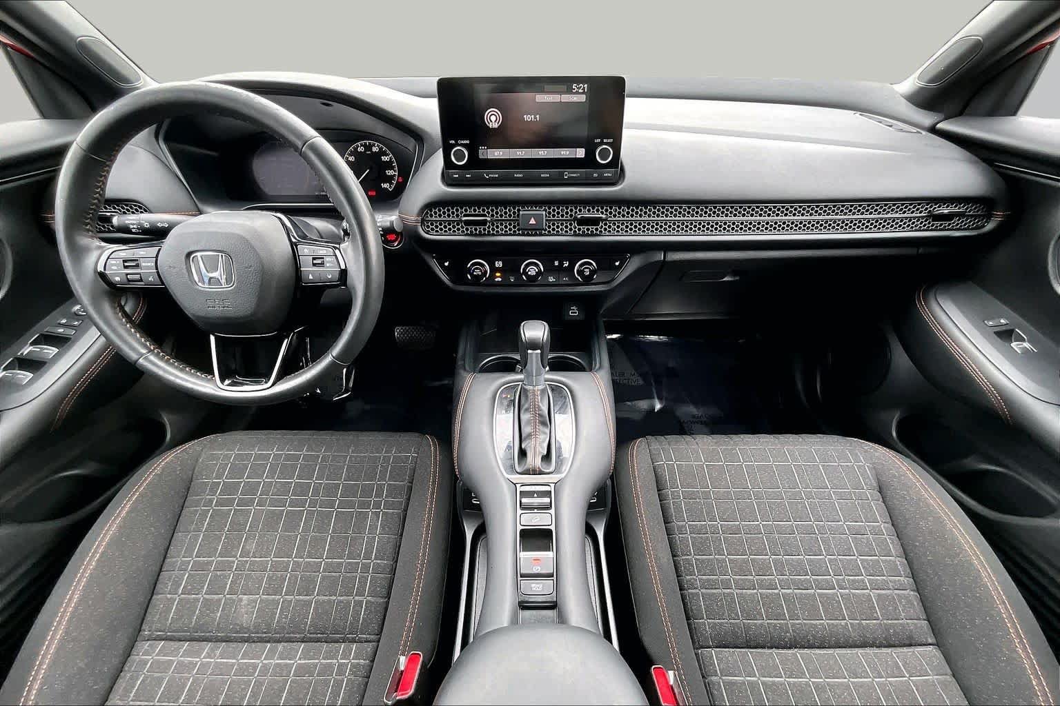 Used 2024 Honda HR-V Sport image 16