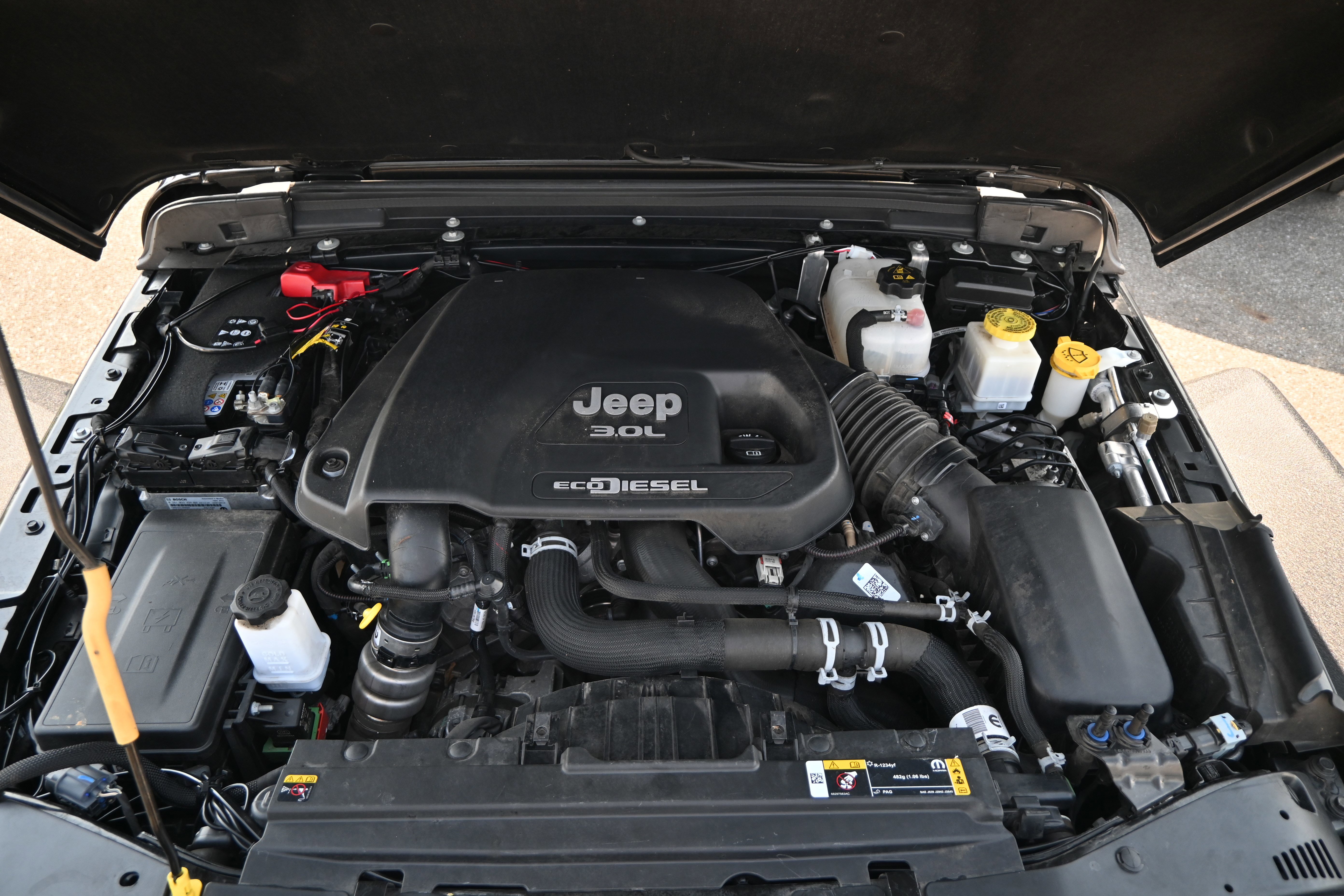 Used 2023 Jeep Gladiator Sport image 23