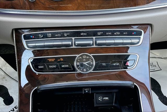 Used 2019 Mercedes-Benz E 300 4MATIC image 18