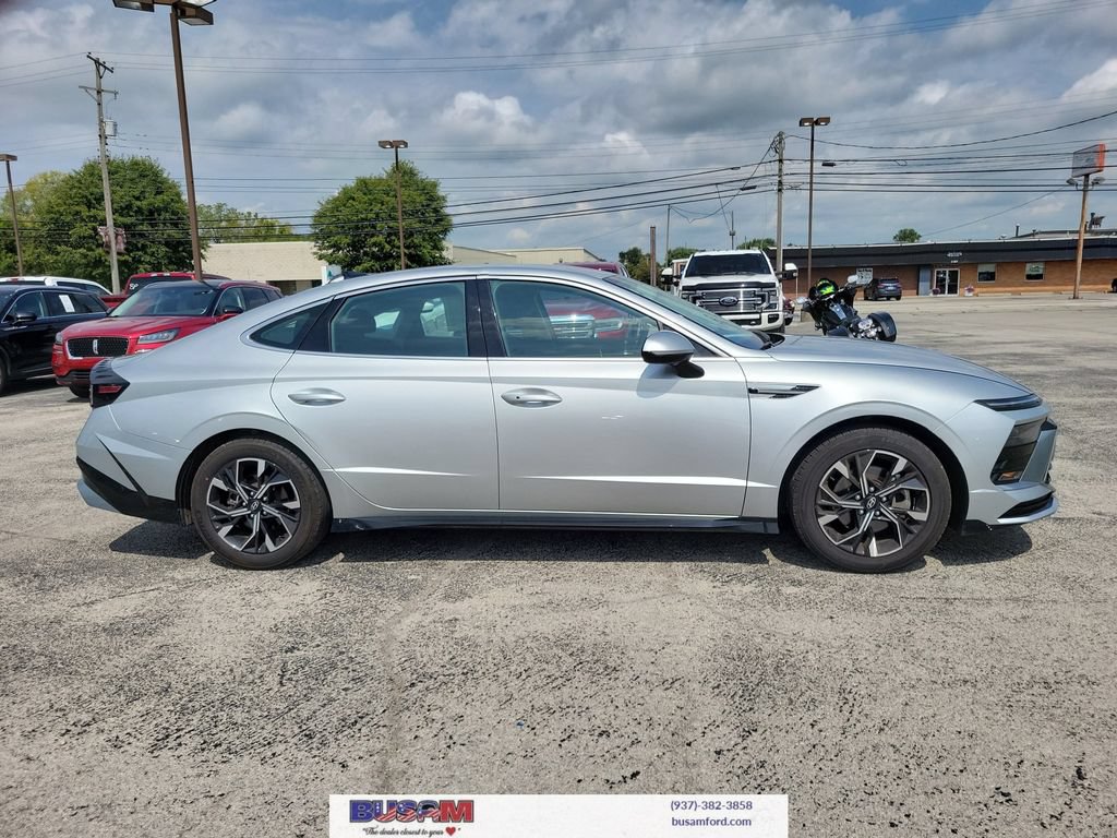 Used 2024 Hyundai Sonata SEL FWD image 30