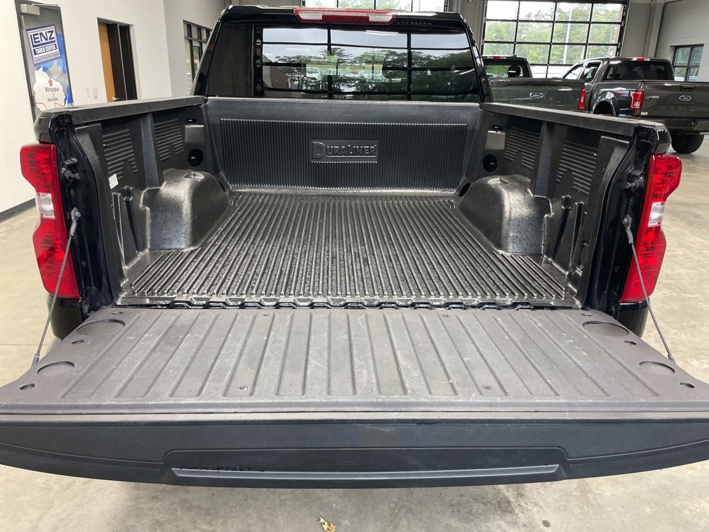 Used 2025 Chevrolet Silverado 1500 LT image 9