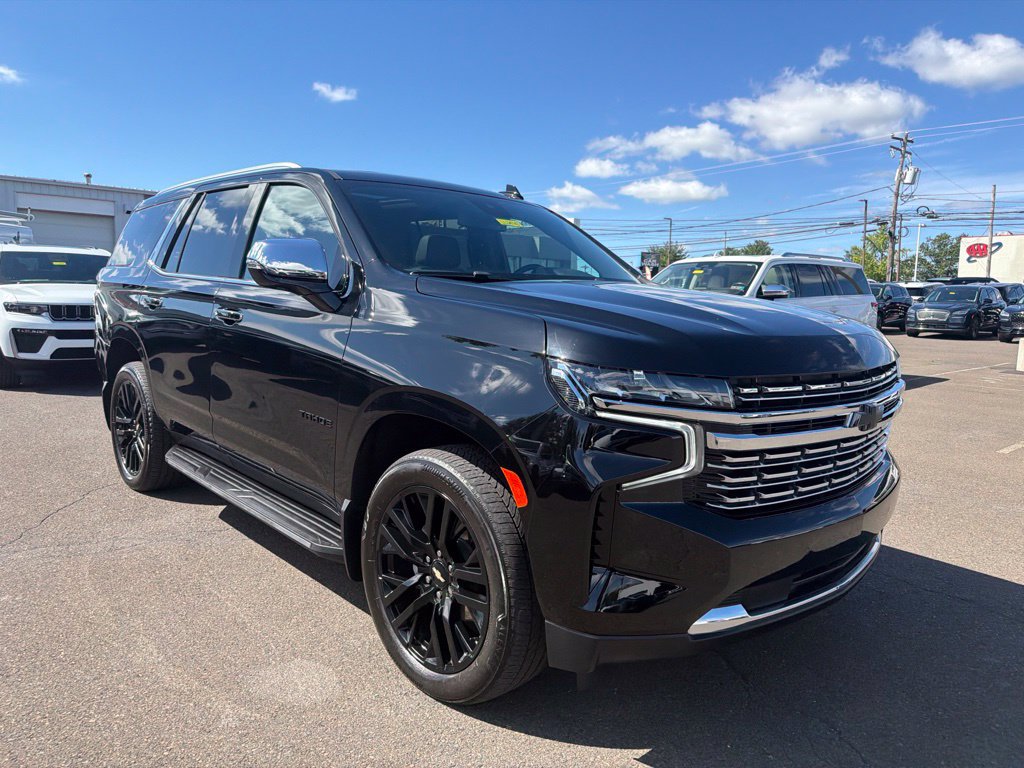Used 2023 Chevrolet Tahoe Premier AWD/4WD image 8