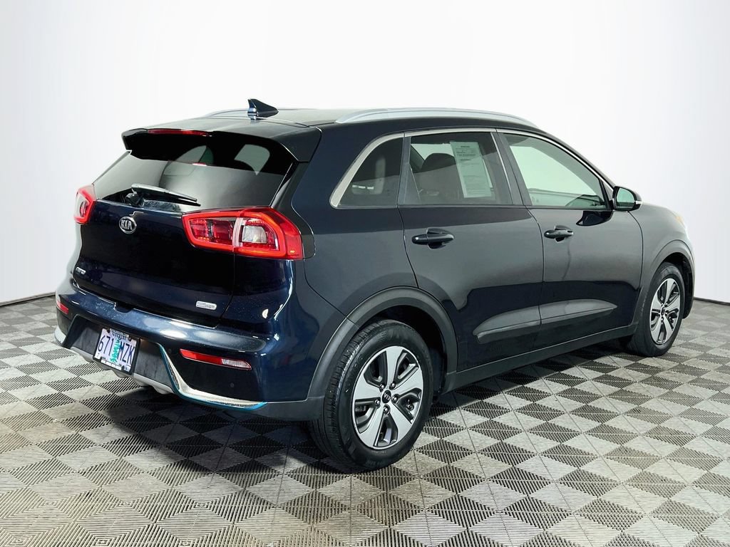 Used 2018 Kia Niro EX Premium FWD image 7