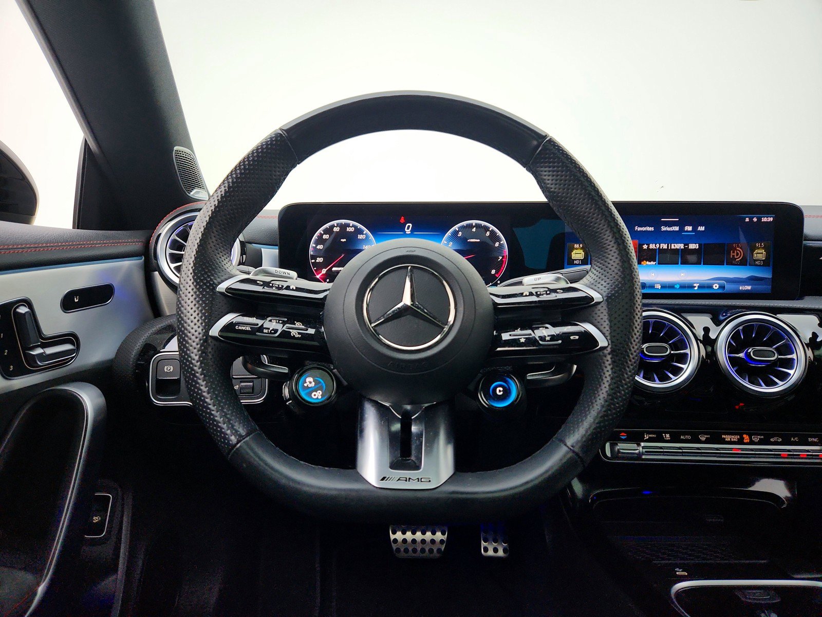 Certified 2025 Mercedes-Benz CLA 35 AMG 4MATIC image 30