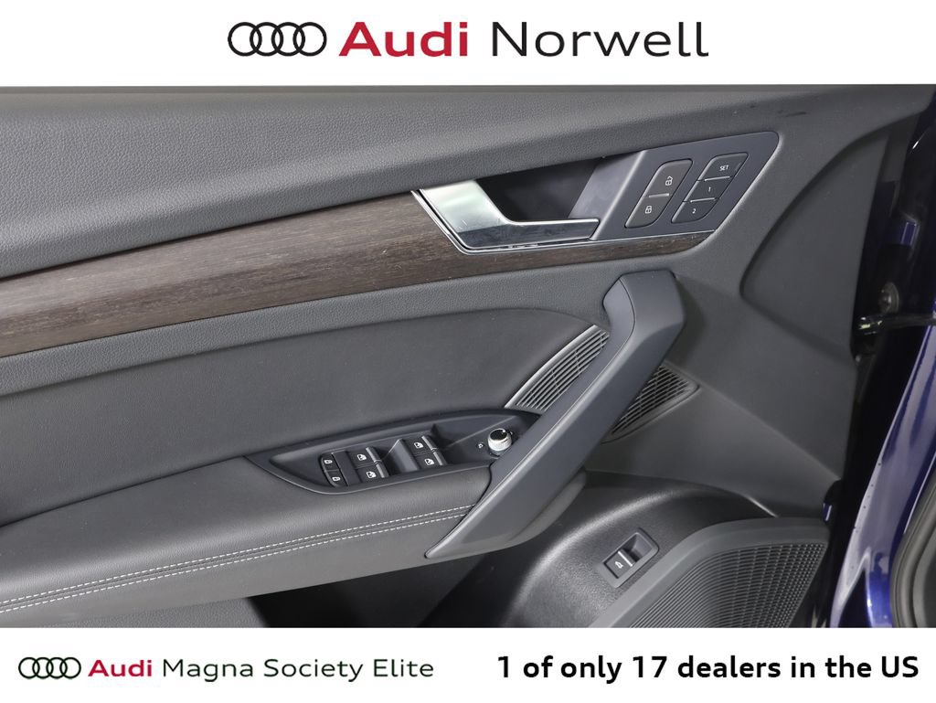 Used 2023 Audi Q5 2.0T Prestige AWD/4WD image 21