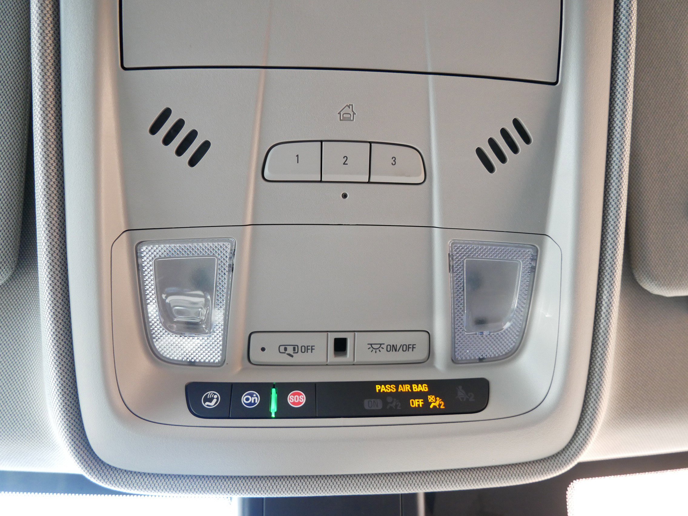 Certified 2022 Cadillac XT4 Luxury image 22