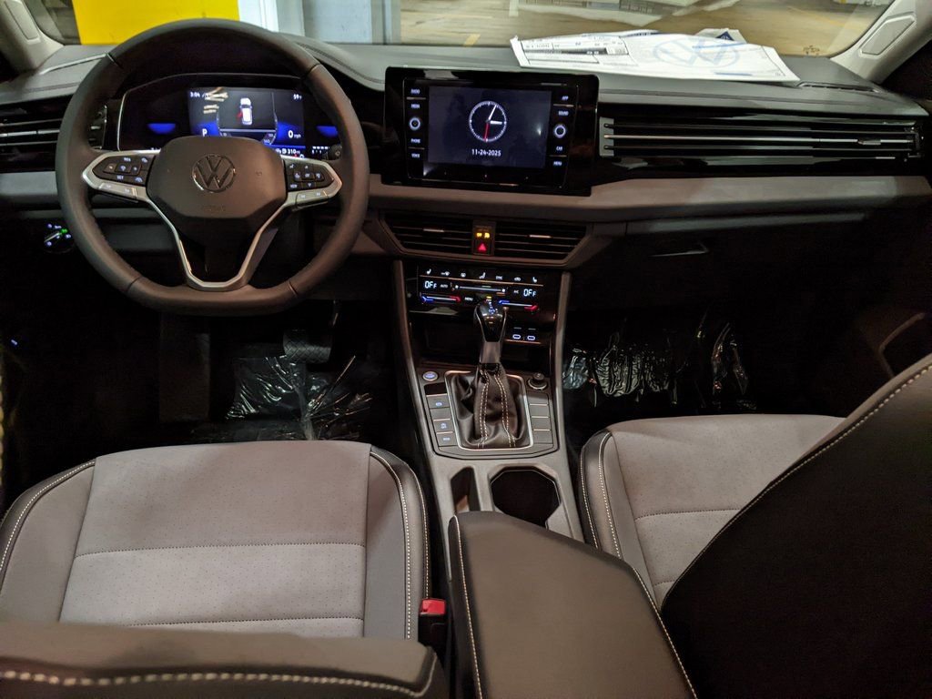 New 2026 Volkswagen Jetta SE FWD image 13