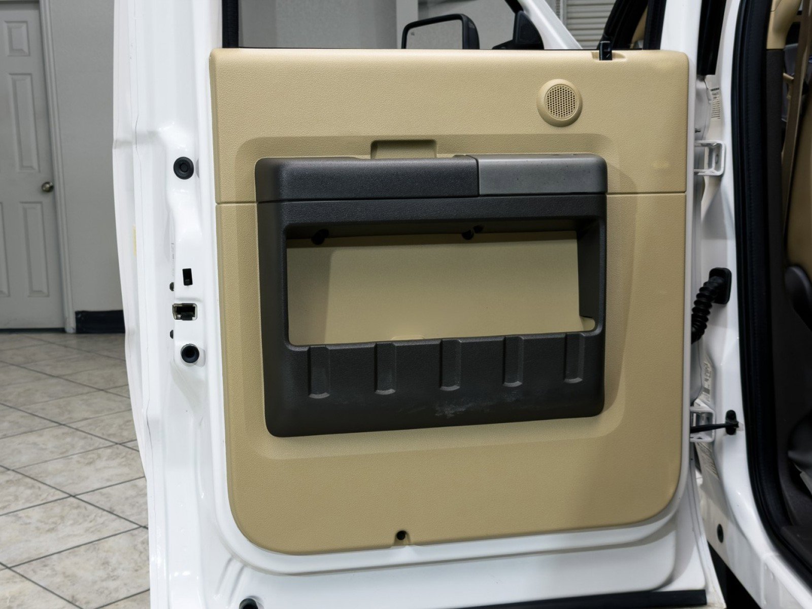 Used 2012 Ford F350 Lariat w/ Lariat Ultimate Pkg image 11