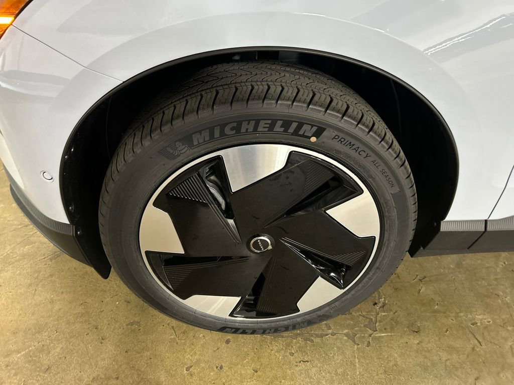 New 2026 Volvo EX30 Ultra w/ Protection Package AWD/4WD image 8