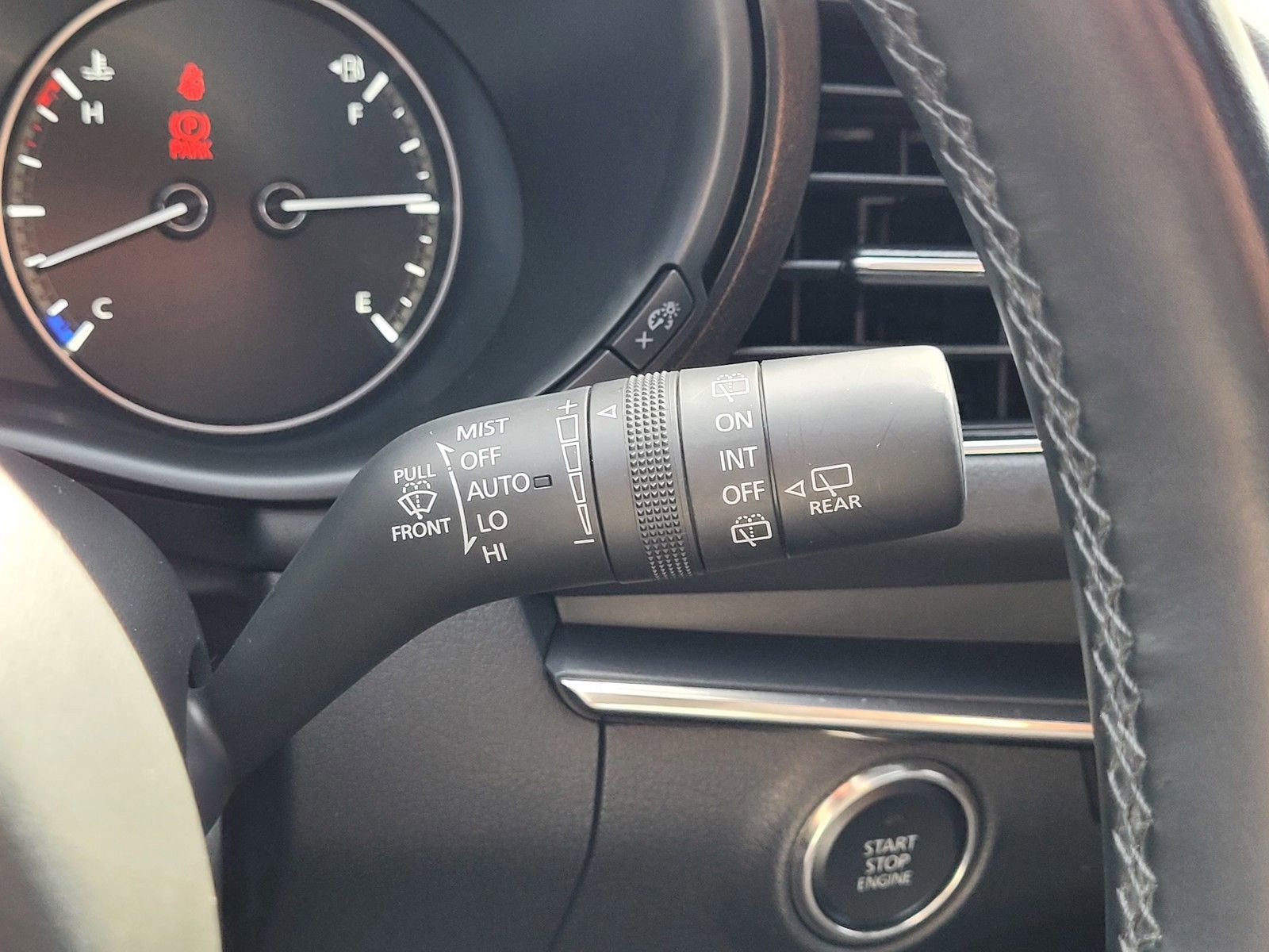 Used 2024 MAZDA MAZDA3 Hatchback w/Premium Plus Pkg image 22