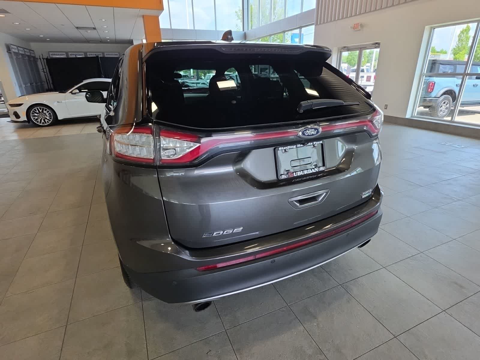 Used 2018 Ford Edge SEL w/ Equipment Group 201A AWD/4WD image 12