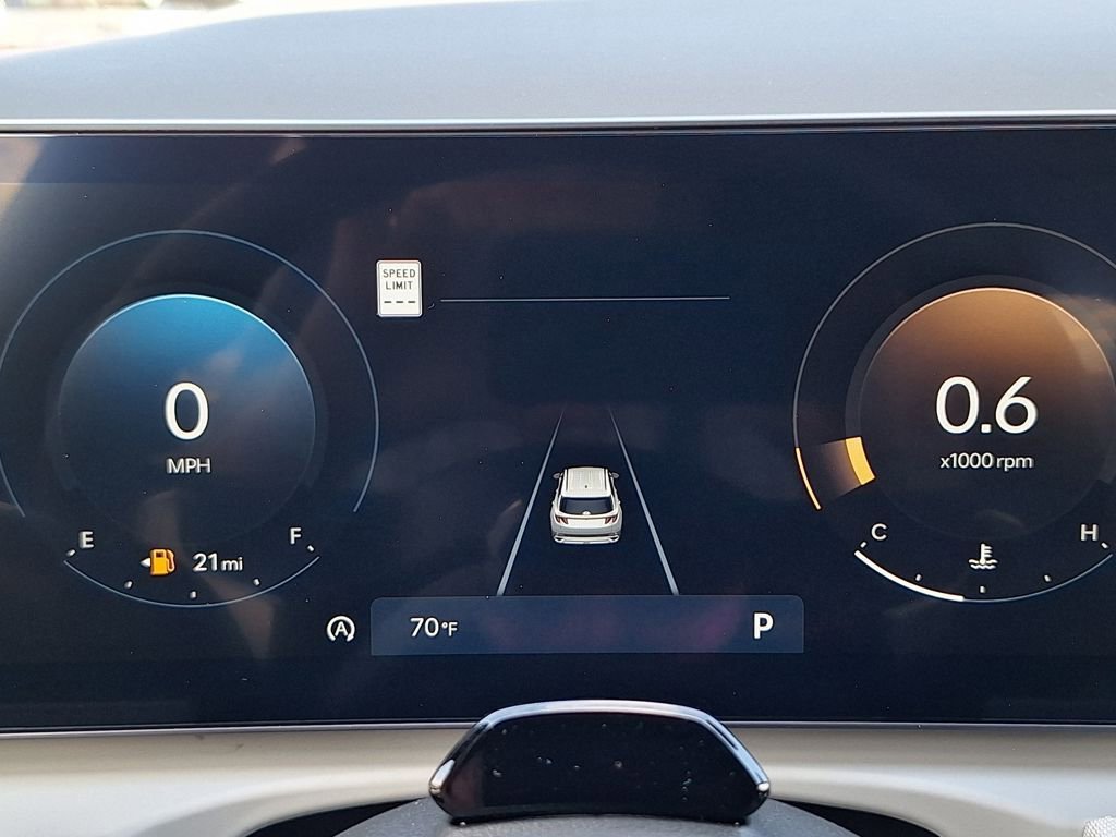 New 2026 Hyundai Tucson Limited image 18