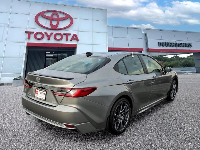 New 2026 Toyota Camry XSE AWD/4WD image 3