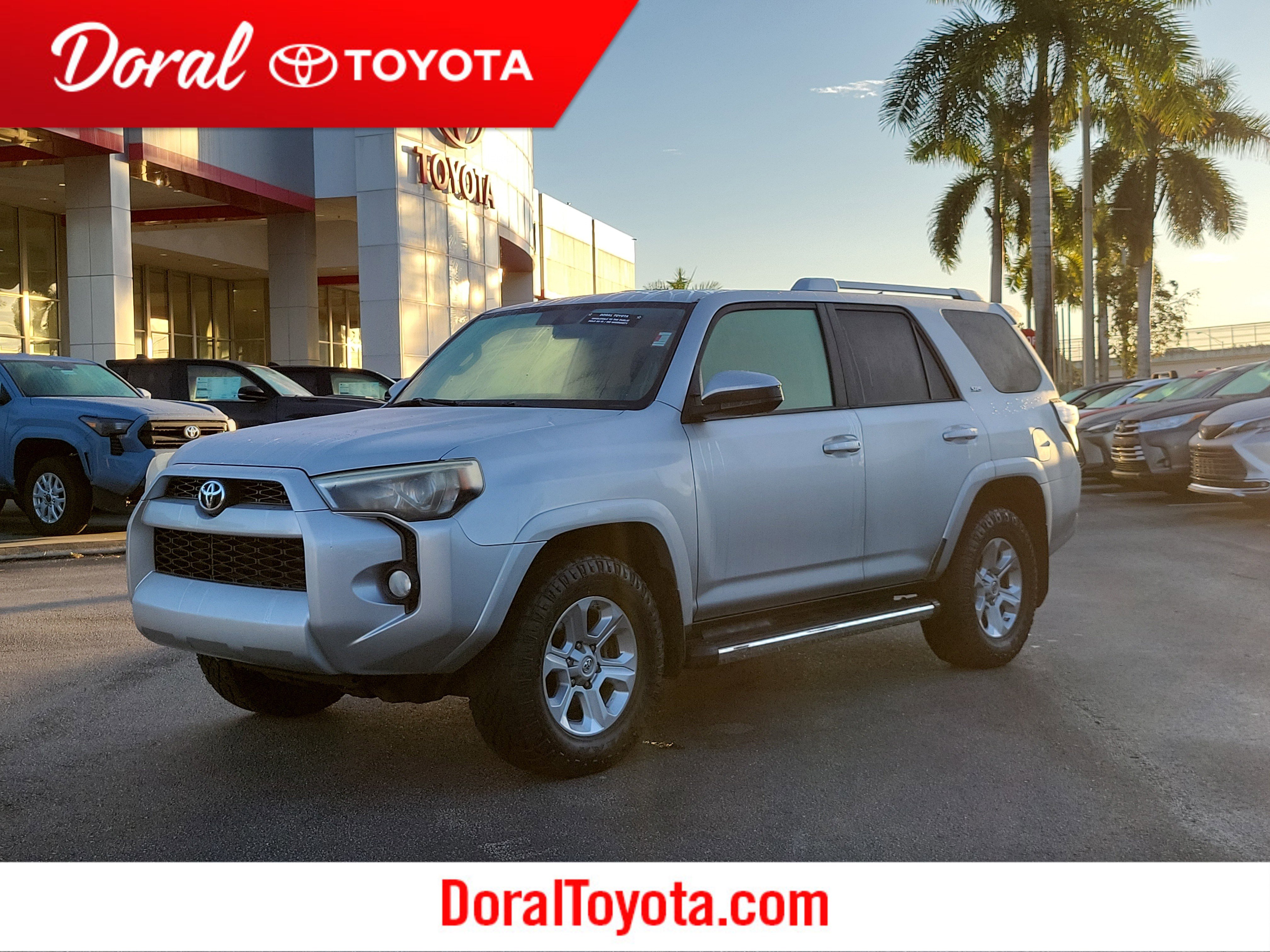 Used 2014 Toyota 4Runner SR5 image 1