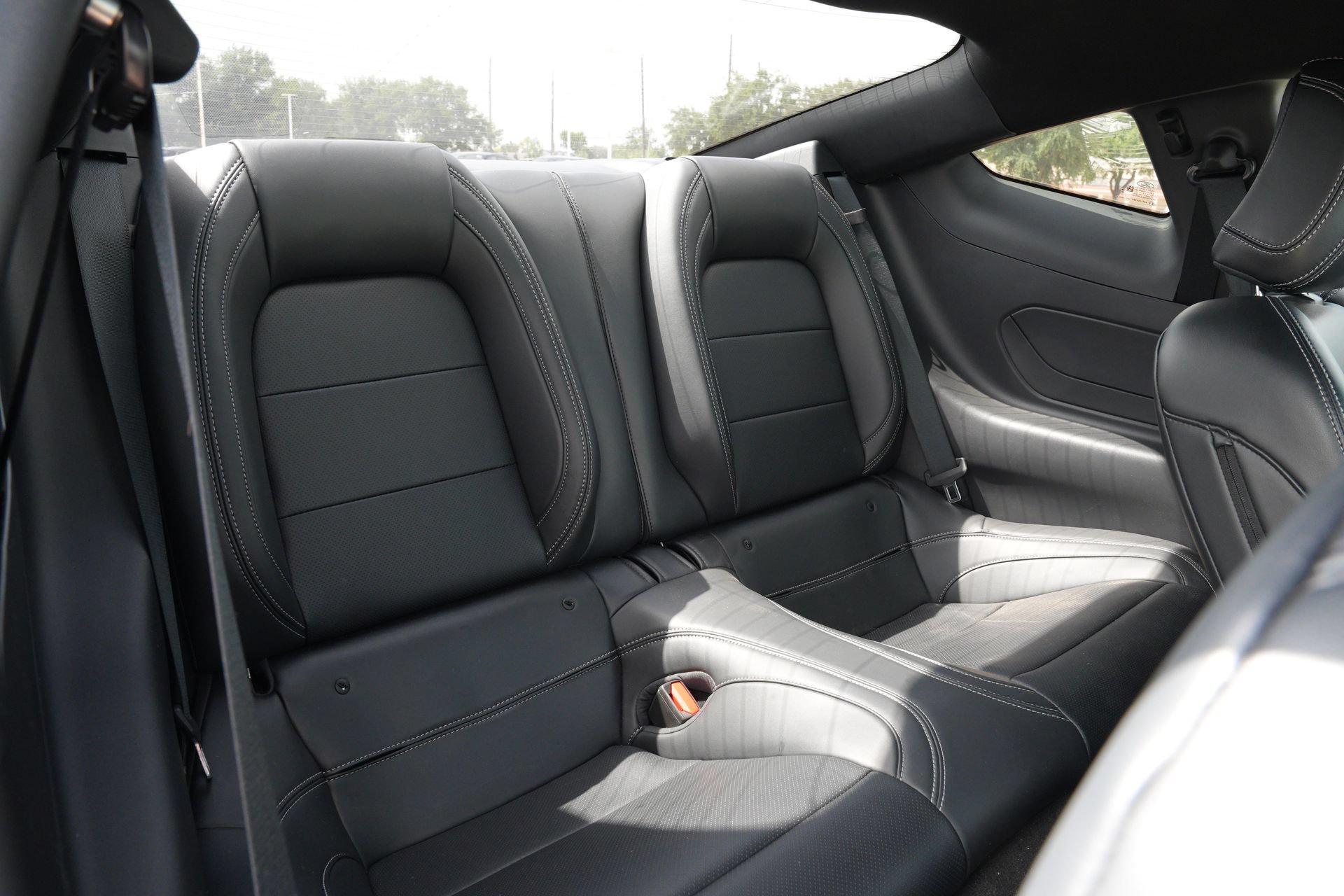 Used 2025 Ford Mustang GT Premium RWD image 24