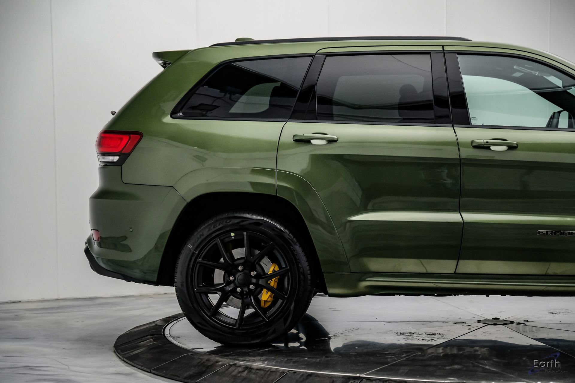 Used 2021 Jeep Grand Cherokee Trackhawk w/ Trailer Tow Group IV image 26