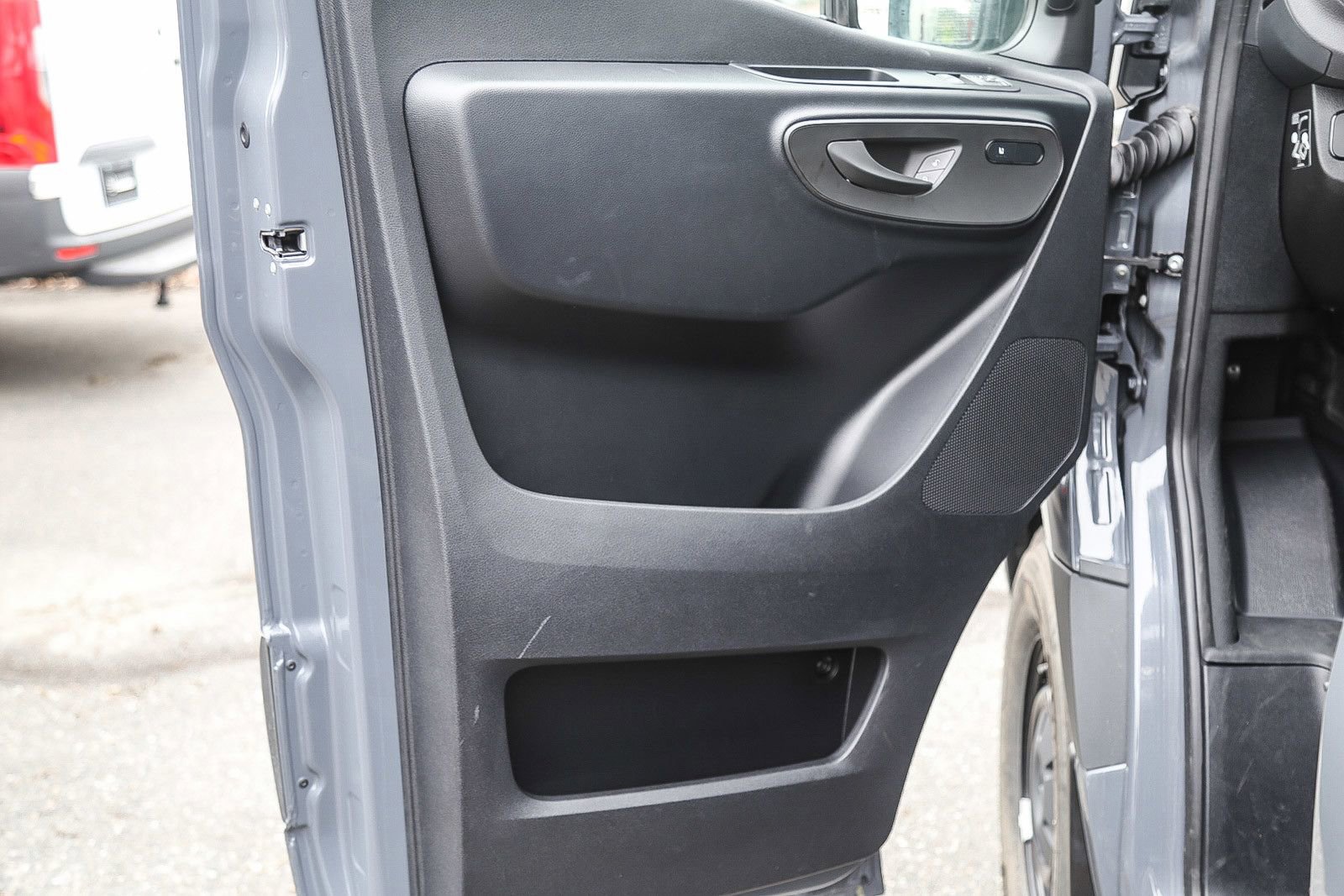 New 2024 Mercedes-Benz Sprinter 144 Cargo image 18