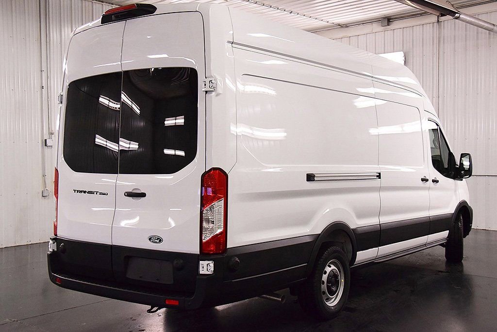 New 2026 Ford Transit 250 148 High Roof Extended w/ Load Area Protection Package image 7