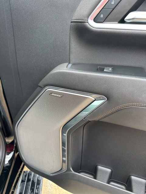 Used 2024 Chevrolet Silverado 2500 High Country w/ High Country Premium Package AWD/4WD image 26